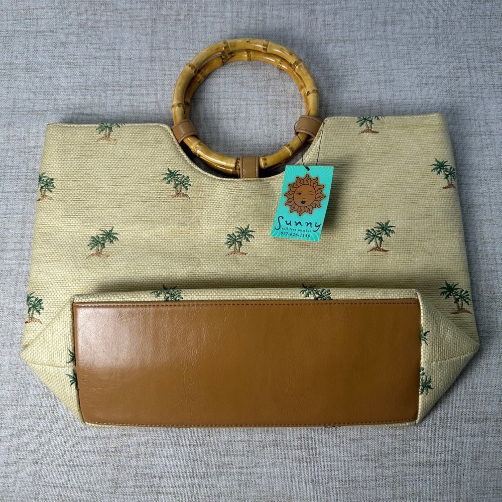 Sunny Palm Tree Embroidered Bamboo Handle Tote Bag NWT Resort Beach Purse